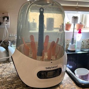 Baby Brezza sterilizer